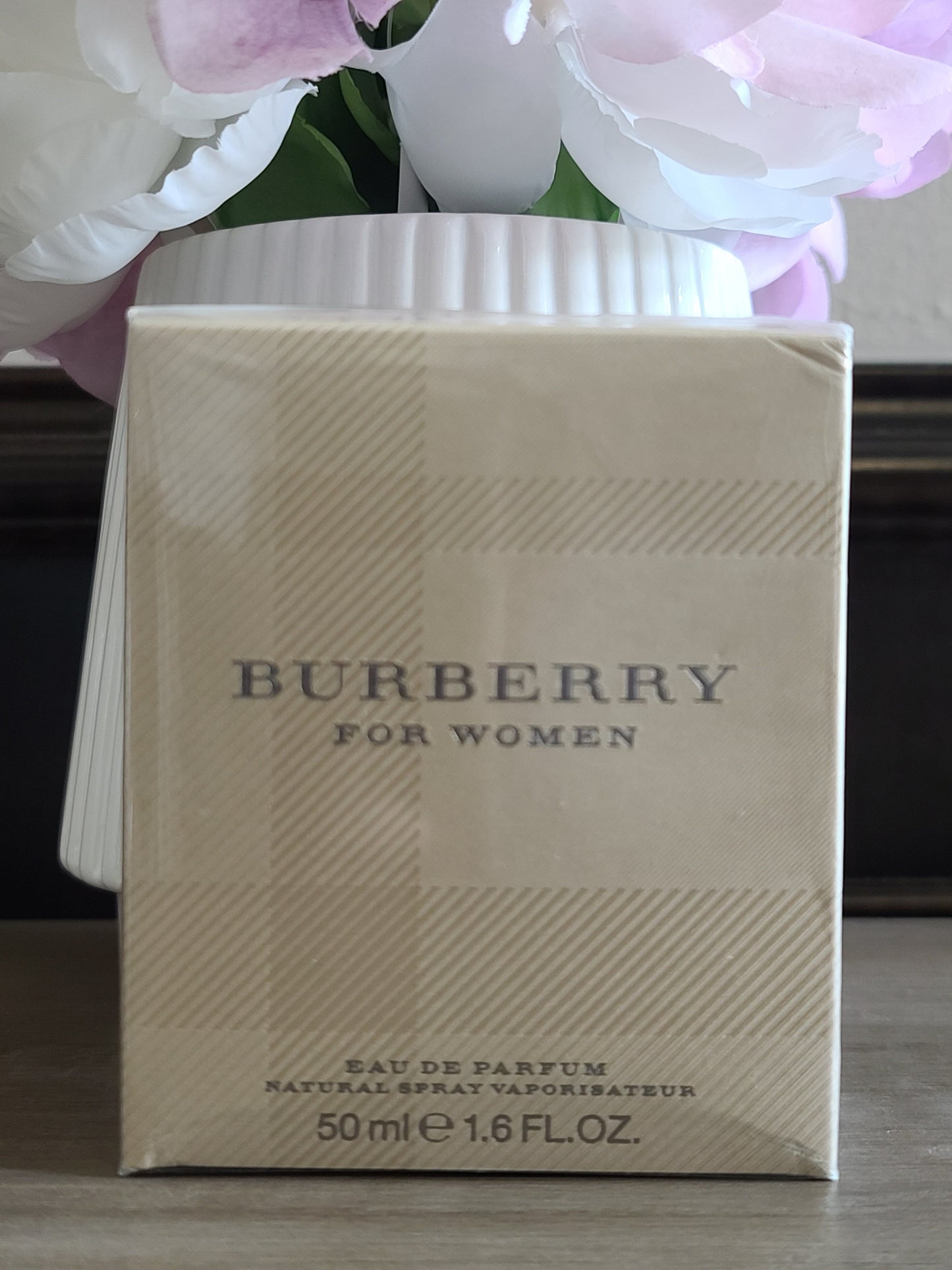 Burberry Classic Eau de Parfum Spray for Women